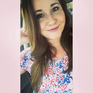 Meet your Posher, Hilary